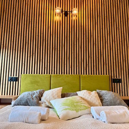 Apartament Lesny Z Kominkiem - Viva Pod Giewontem Apartamenty ザコパネ エクステリア 写真