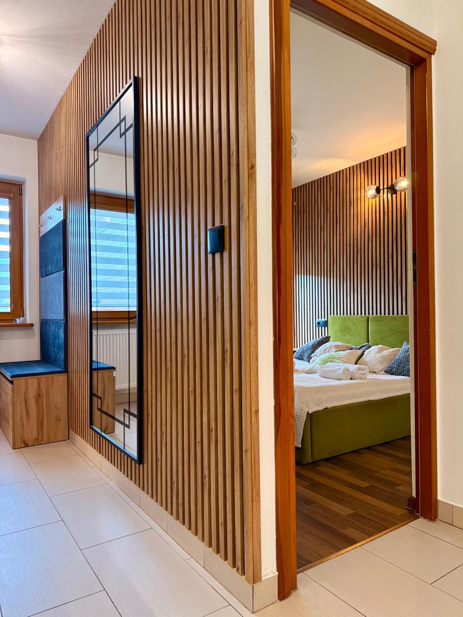 Apartament Lesny Z Kominkiem - Viva Pod Giewontem Apartamenty ザコパネ エクステリア 写真
